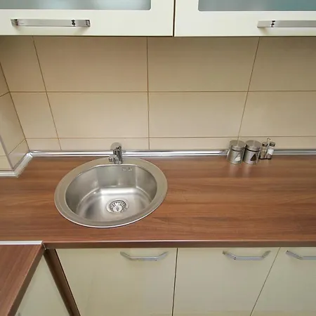 アパート Lazarevic Ii